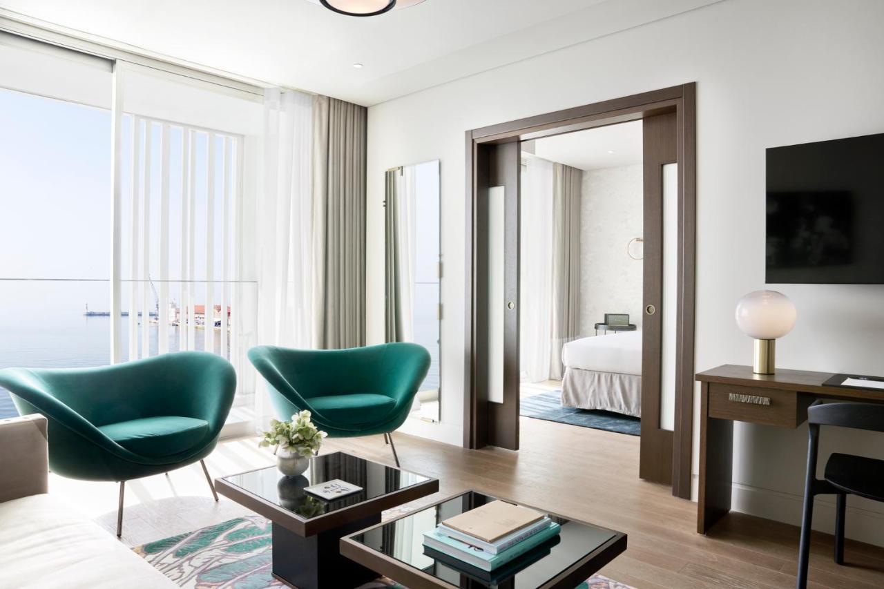 On Residence - Small Luxury Hotels Of The World Thessaloniki Exterior photo A suite at the hotel