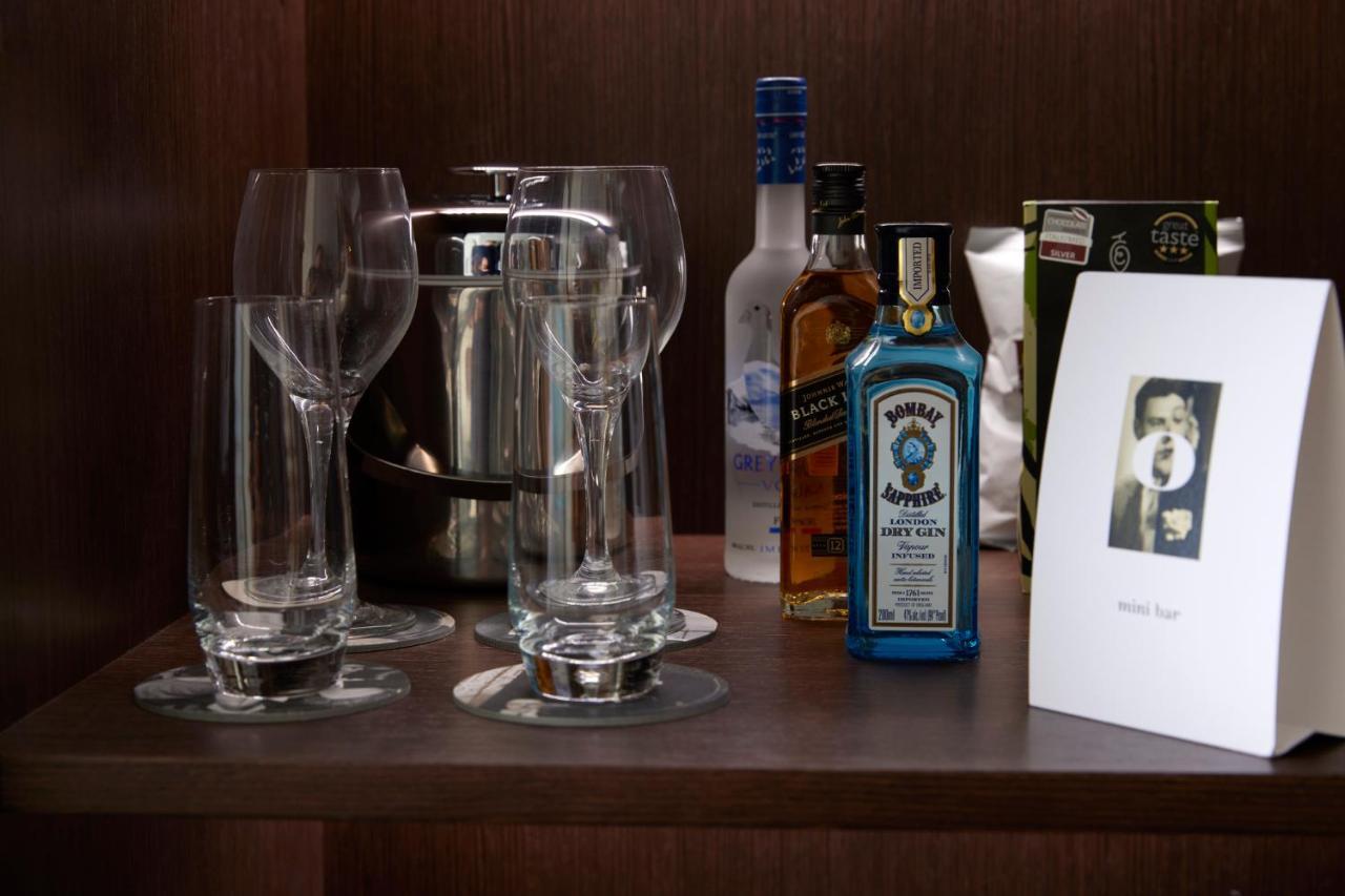 On Residence - Small Luxury Hotels Of The World Thessaloniki Exterior photo A bottle of Boodles