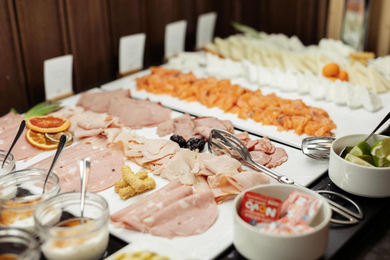 On Residence - Small Luxury Hotels Of The World Thessaloniki Exterior photo A buffet of cold cuts