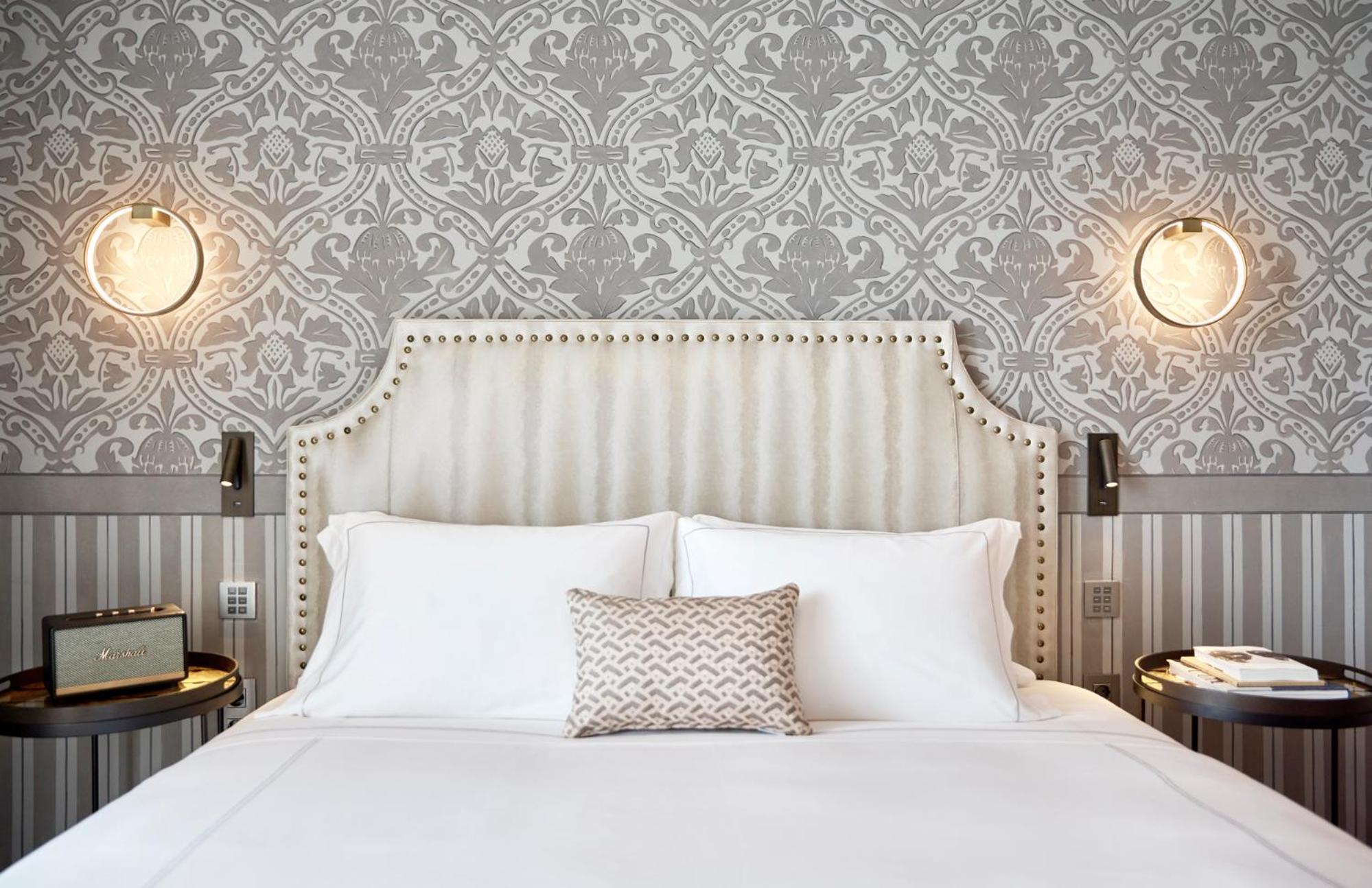 On Residence - Small Luxury Hotels Of The World Thessaloniki Room photo A bedroom at the Hotel